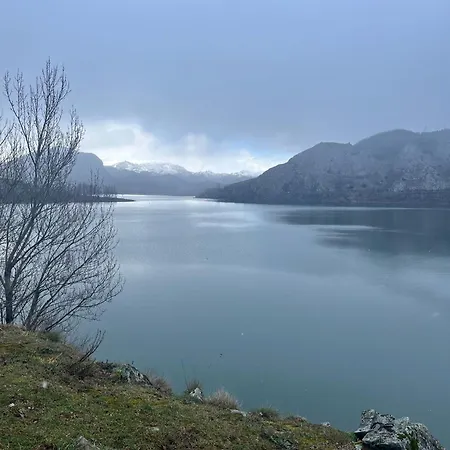 Cuatro Valles Hétvégi ház